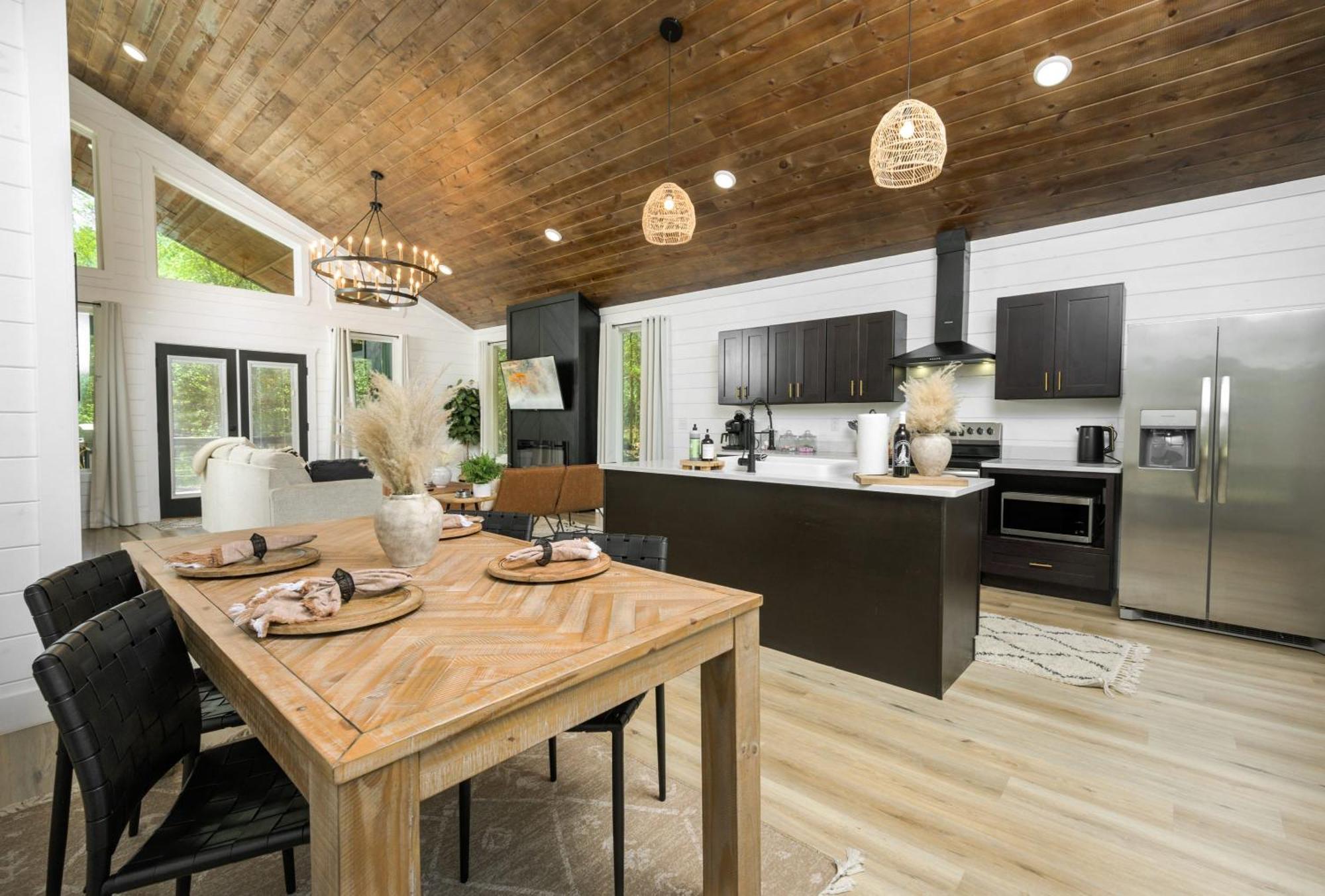 New Farmhouse-Chic Cabin With Hot Tub & Firepit Broken Bow Exterior foto