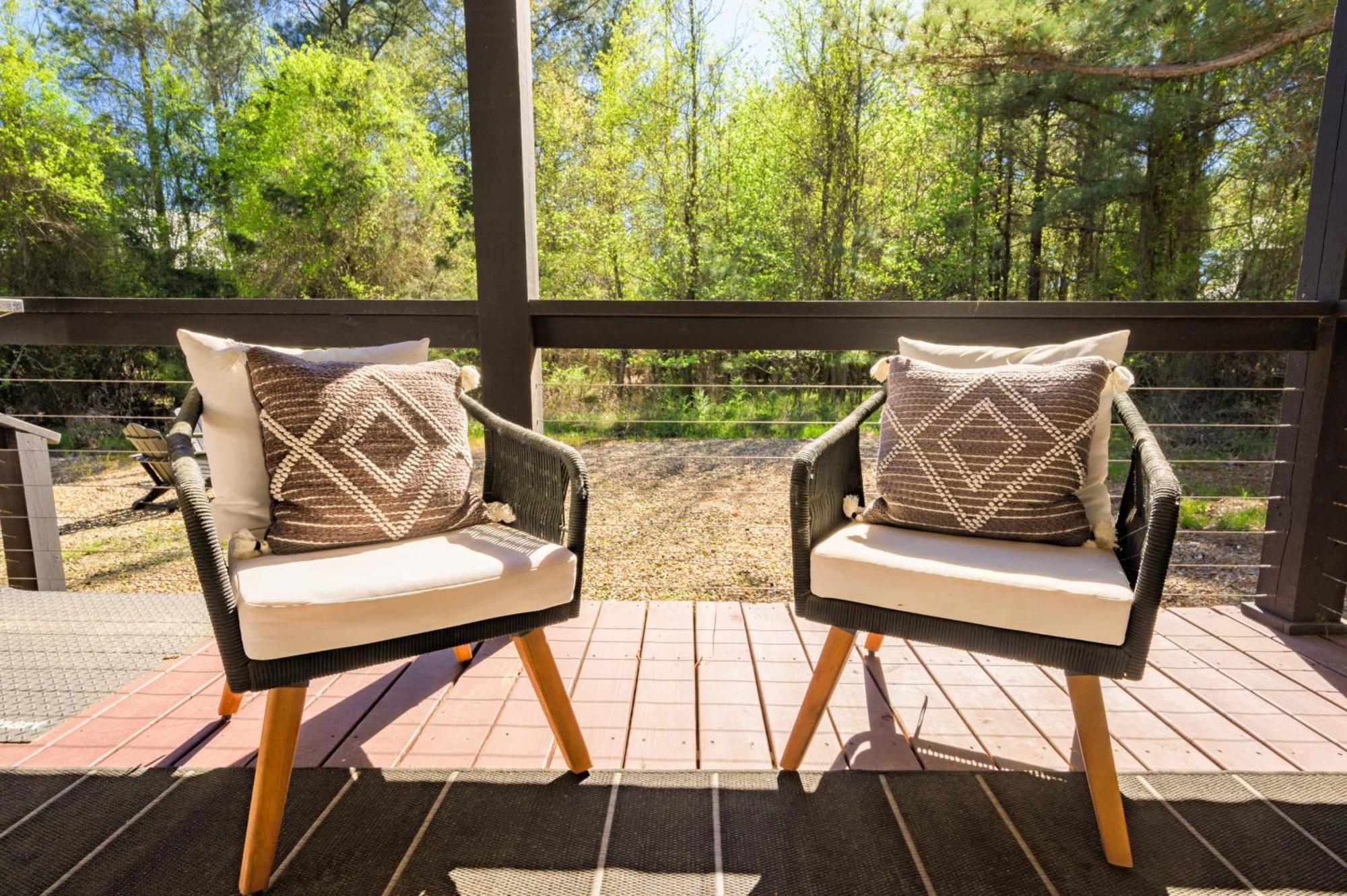New Farmhouse-Chic Cabin With Hot Tub & Firepit Broken Bow Exterior foto